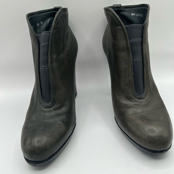 Stuart Weitzman Gray Green  Leather Platform Heels Ankle Bootie Women's size 8.5 - Picture 8 of 13